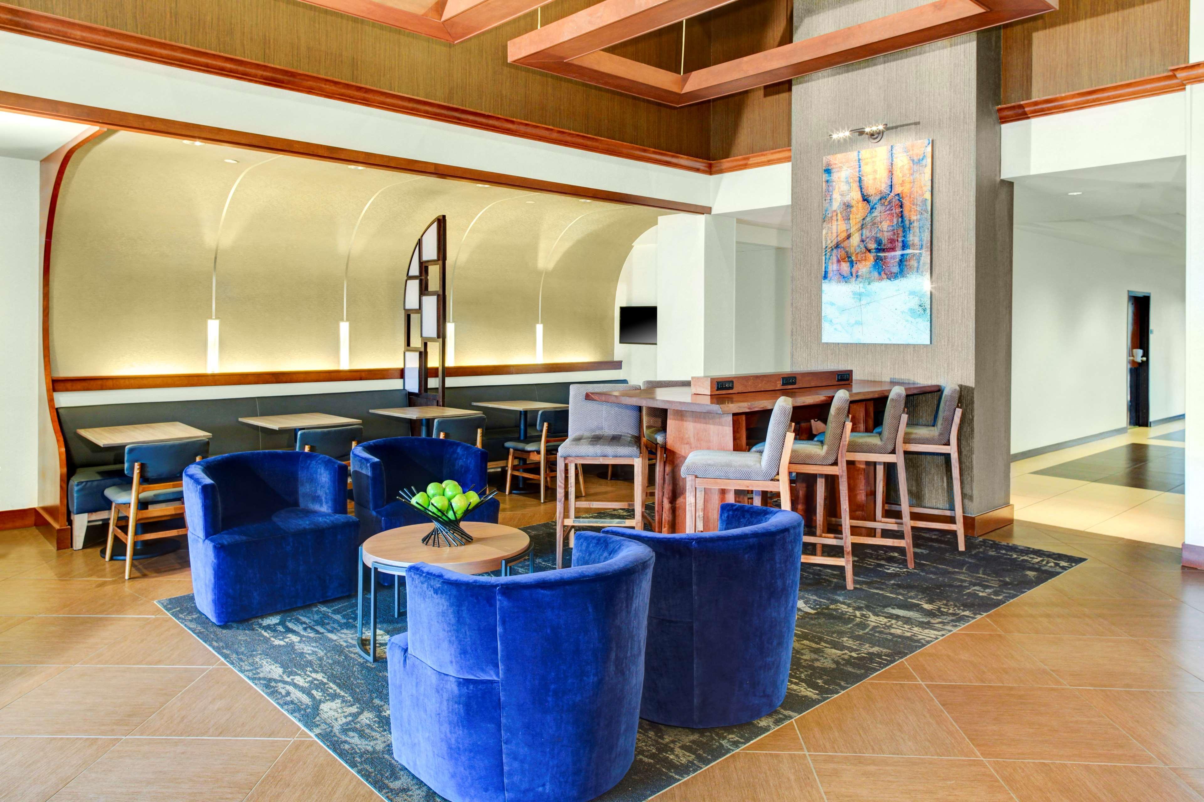 Hyatt Place Atlanta / Alpharetta / Windward Parkway Exterior photo